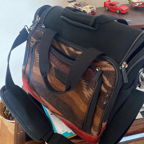 Pendleton Aztec Southwest Wool small weekender Bag - Picture 15 of 16